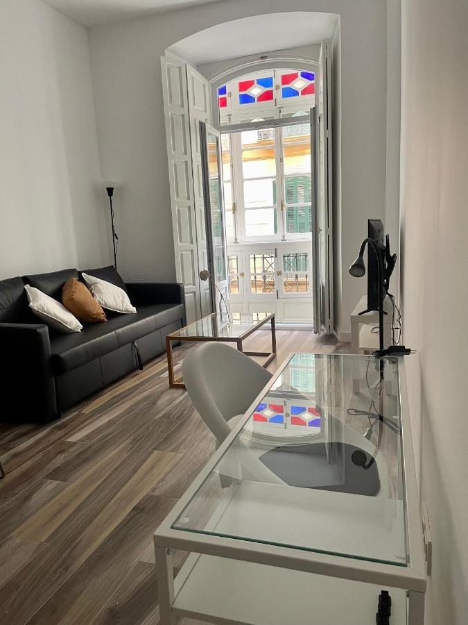 Cool Home Malaga City Center ภายนอก รูปภาพ