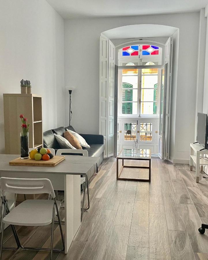 Cool Home Malaga City Center ภายนอก รูปภาพ
